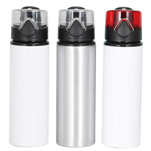 Garrafas de água fria de alumínio reutilizáveis ​​por atacado