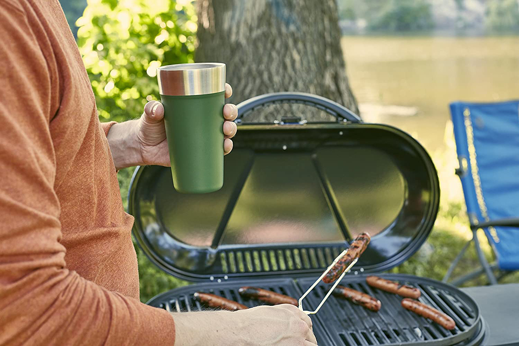Wholessell mant&eacute;m o copo de cerveja de a&ccedil;o inoxid&aacute;vel frio com abridor
