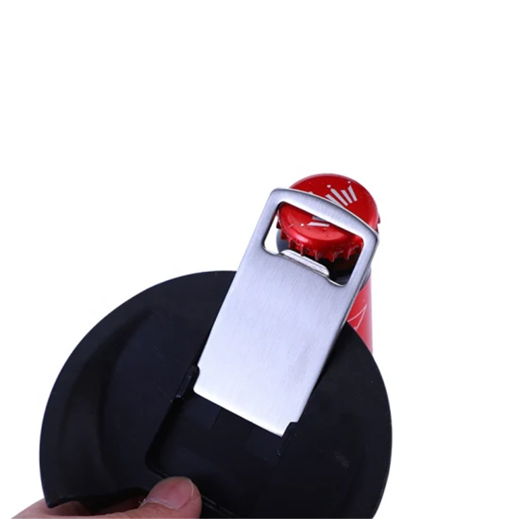 Wholessell mant&eacute;m canecas de cerveja de metal reutiliz&aacute;veis ​​frias com abridor